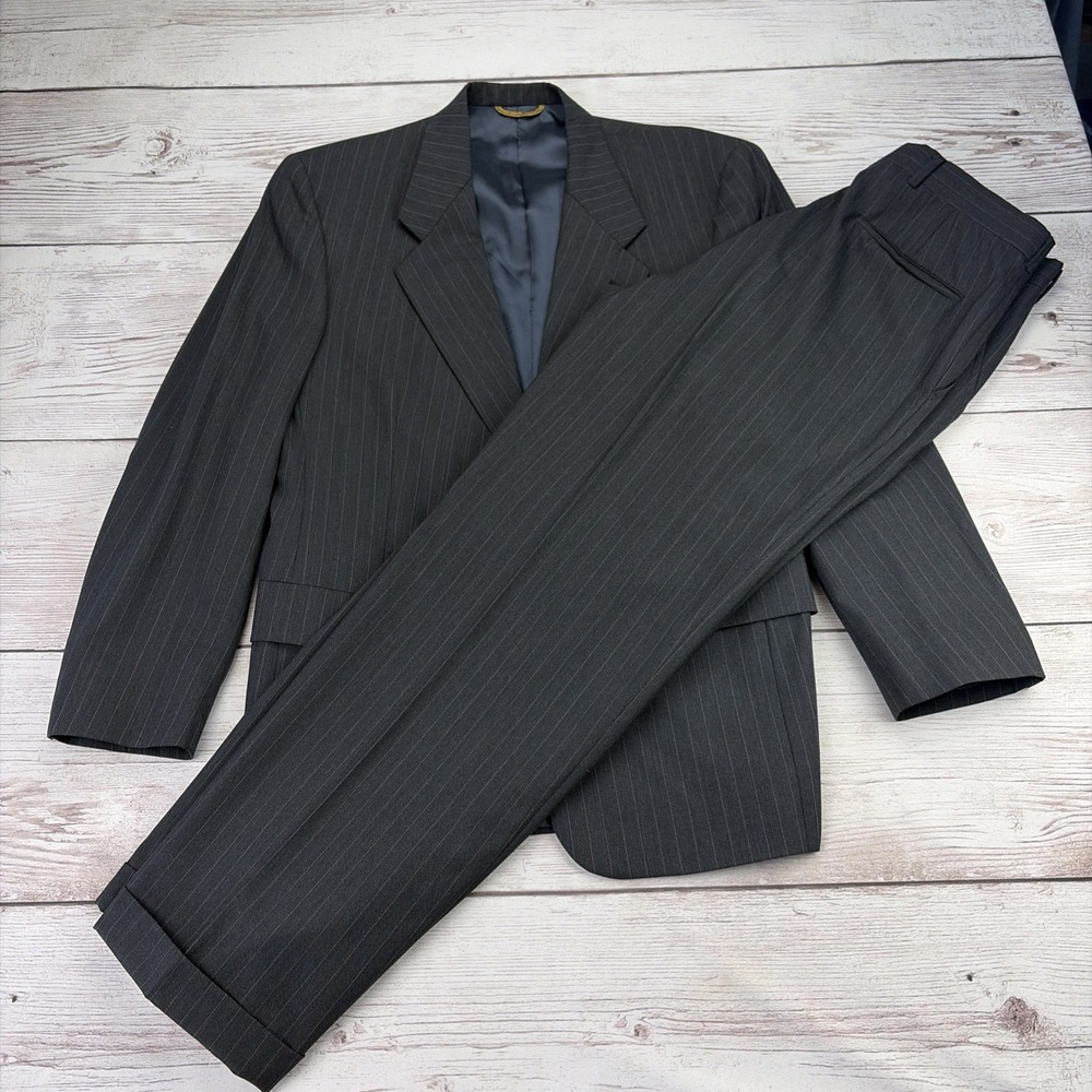 Hart Schaffner Marx Men's 40R Gold Trumpeter Pinstripe Wool Jacket Pant Suit